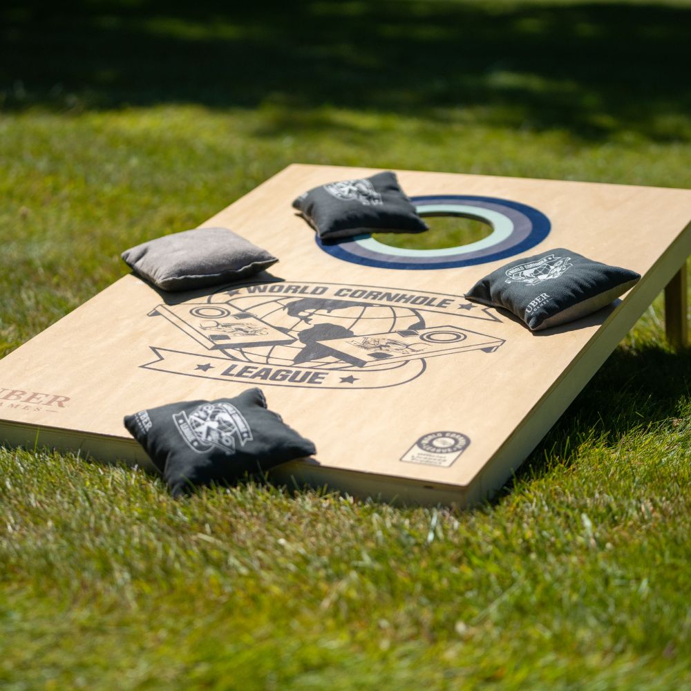 World Cornhole League – 90 x 60 cm Double Board Set - 100% Hout - 16 super Bean Bags - Profi