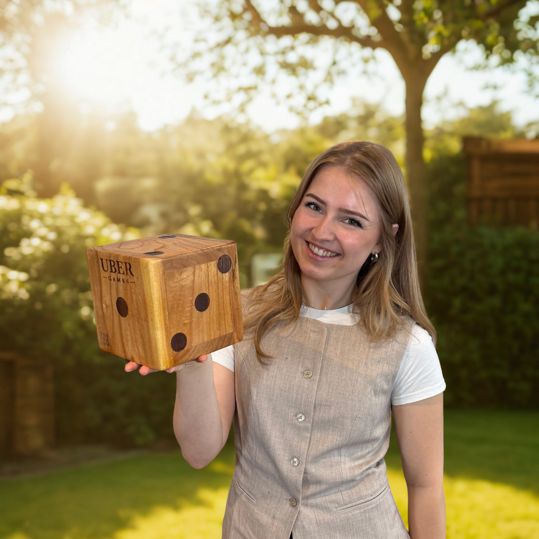 Ubergames Houten Dobbelstenen – 6 stuks – 9 cm / 15 cm / 21 cm – Eco Hout + Luxe Draagtas