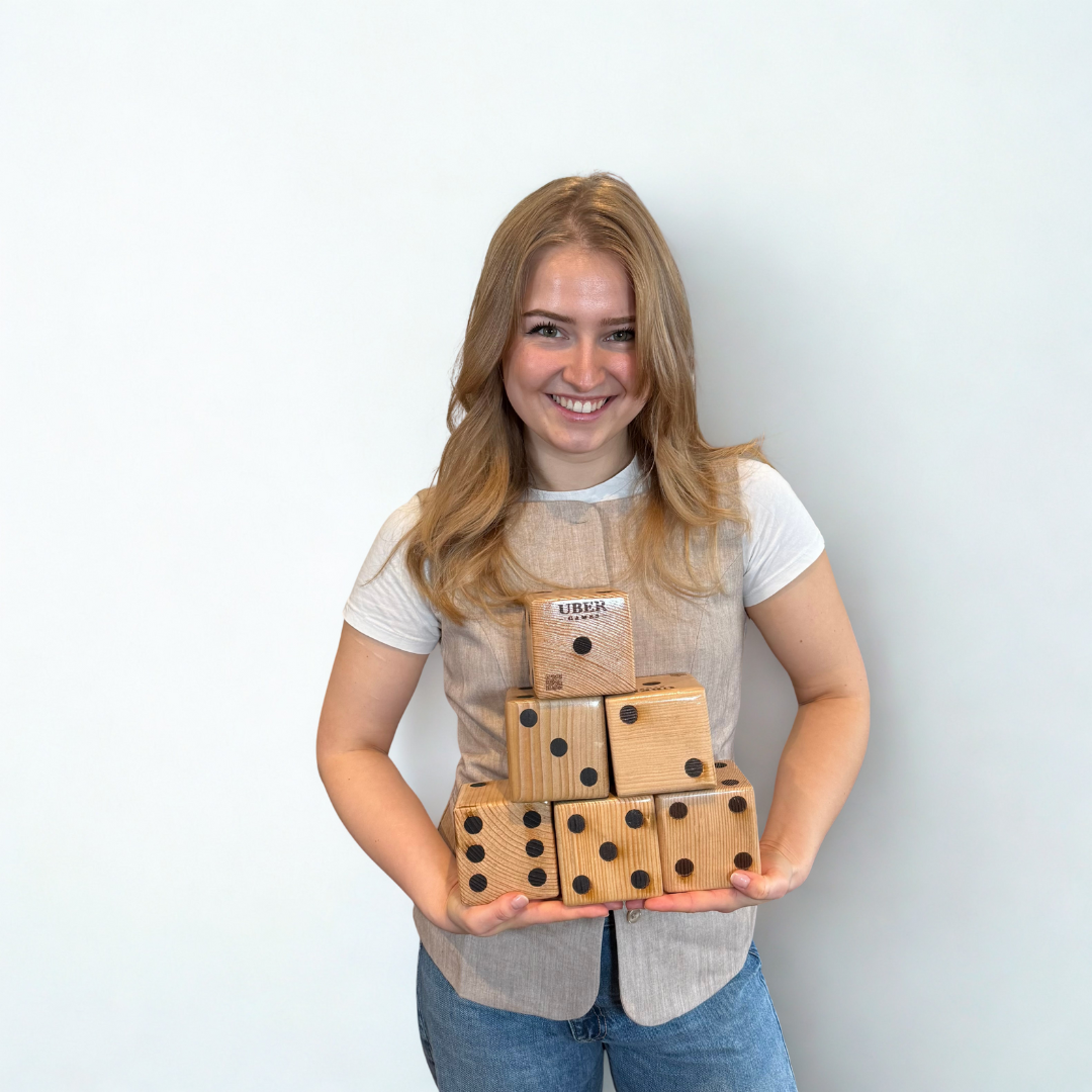 Ubergames Houten Dobbelstenen – 6 stuks – 9 cm / 15 cm / 21 cm – Eco Hout + Luxe Draagtas