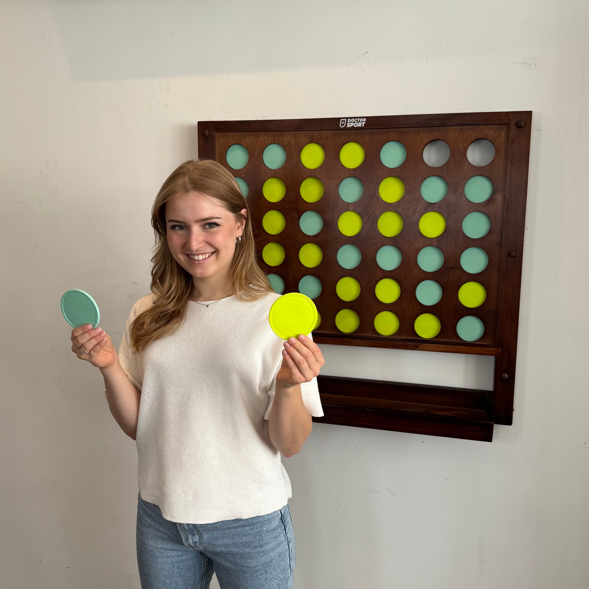 Muur 4 op een Rij – Hout – 86x78 cm – Groen/Geel – XL Schijven 9 cm – Inclusief Montagemateriaal